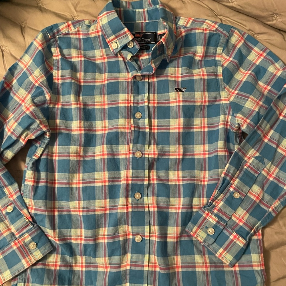 Boy’s Vineyard Vines Button Down SZ 6